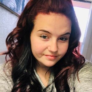 Meet your Posher, Kara